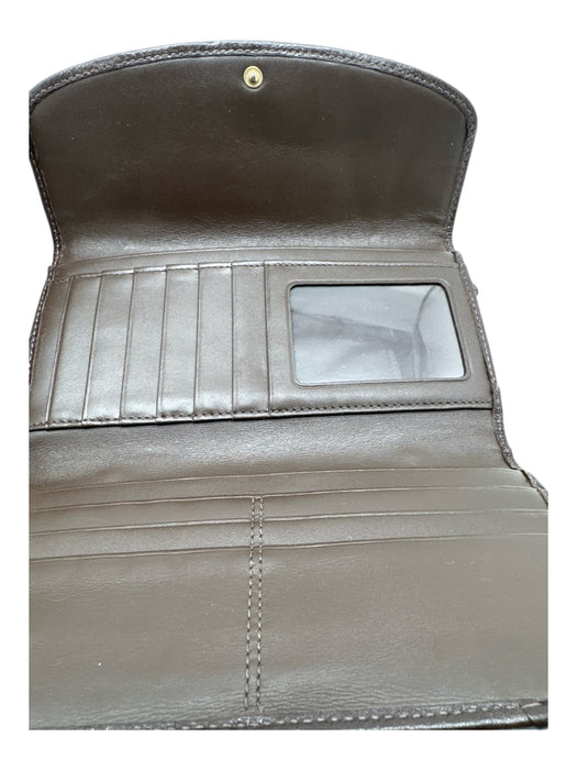 Coach Brown Leather gold logo Tri-Fold Zip Close Wallets Brown