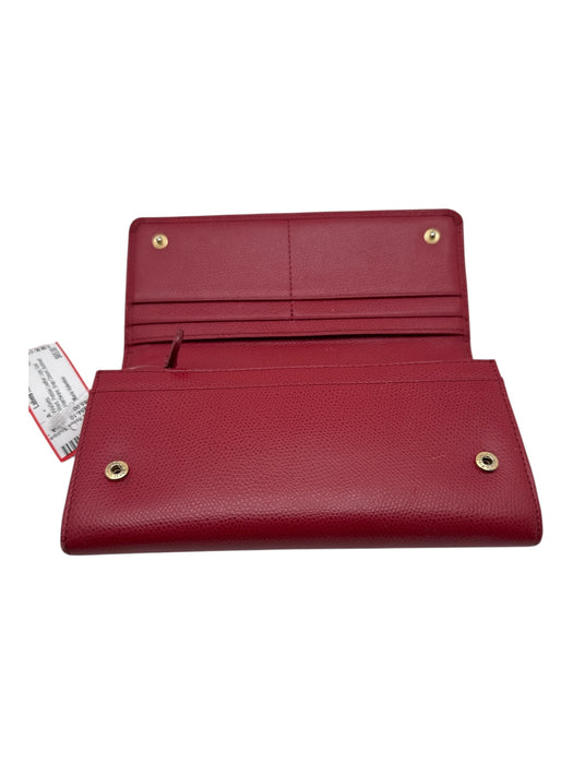 Mario Valentino Red Pebble Leather Logo Gold Hardware Snap Closure Wallets Red