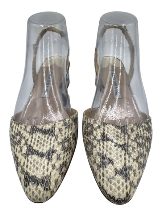 Manolo Blahnik Shoe Size 38.5 Cream & Gray Snakeskin Stacked Heel Pumps Cream & Gray / 38.5
