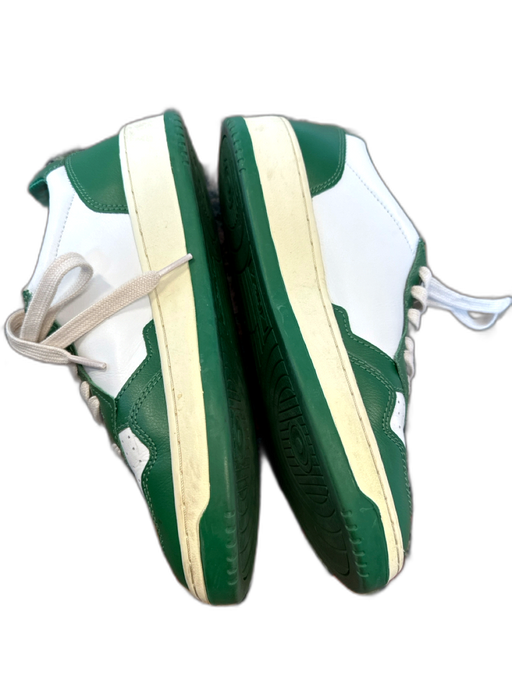 Autry Shoe Size 39 White & Green Leather Perforated lace up Athletic Sneakers White & Green / 39