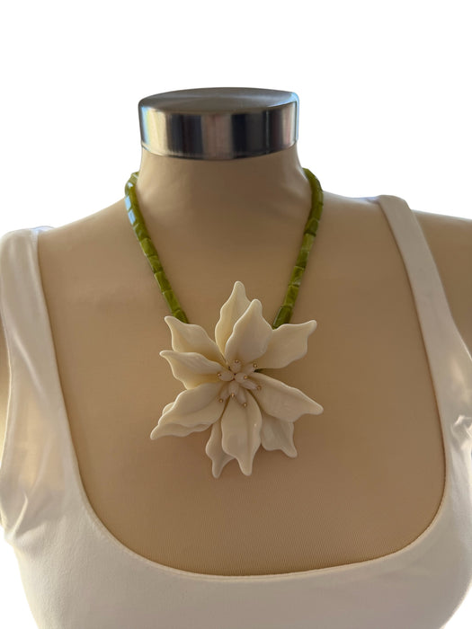Green & White Resin Beaded Flower Statement Necklace Green & White