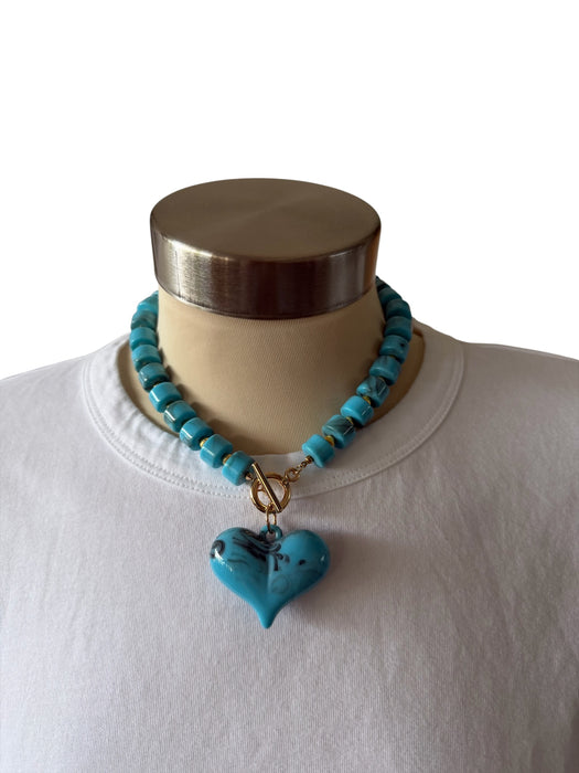 Blue & Black Resin Chunky Beads Heart Pendant Toggle Statement Necklace Blue & Black