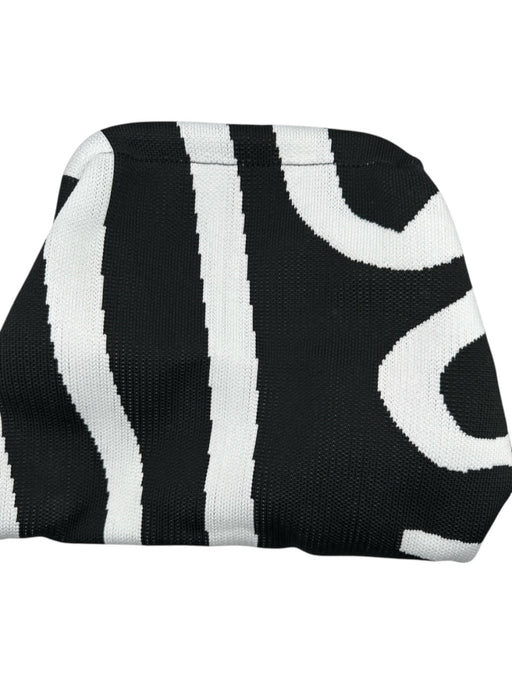White & Black Canvas Hinge Lines Clutch Bag White & Black / S