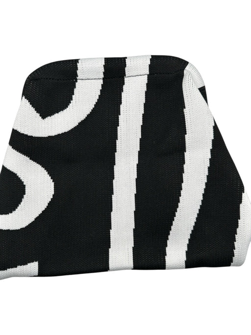 White & Black Canvas Hinge Lines Clutch Bag White & Black / S
