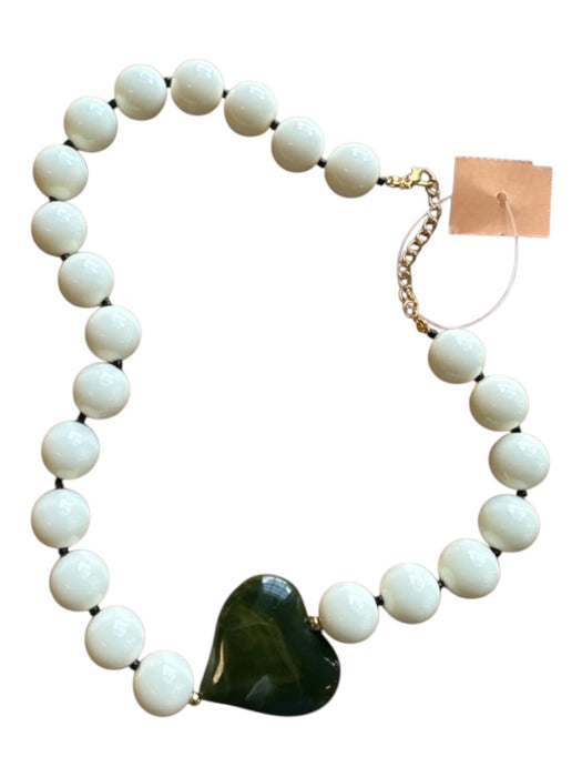 White & Green Resin Round Beads Heart Necklace White & Green
