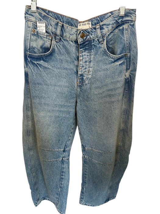 We The Free Size 26 Med Light Wash Cotton Mid Rise Button Fly Barrel Jeans Med Light Wash / 26