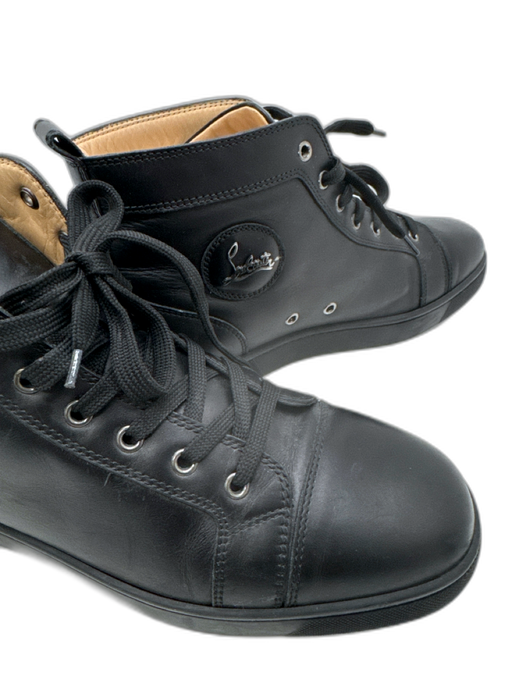 Christian Louboutin Shoe Size 44 Black Leather Solid Sneaker Men's Shoes Black / 44