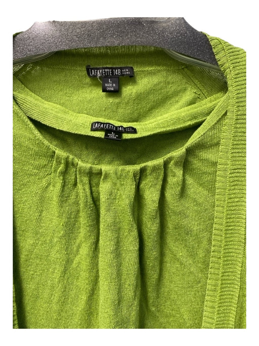 Lafayette 148 Size Large Apple Green Linen Round Neck Pleated Neck 1 Button Top Apple Green / Large