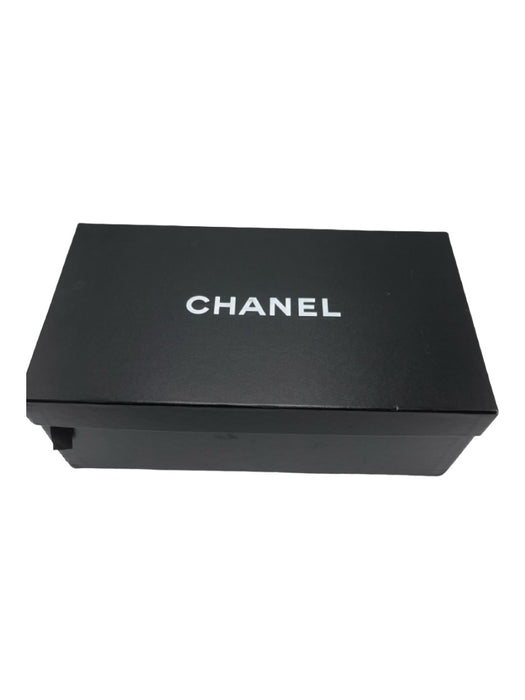 Chanel Shoe Size 37.5 Black Leather Cap Toe Block Heel Embroidered Pumps Black / 37.5