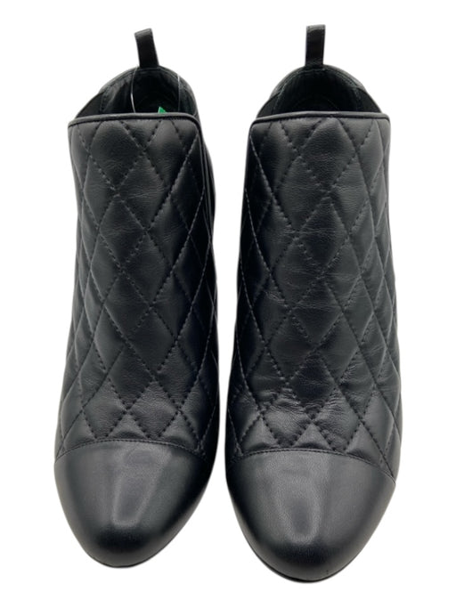 Chanel Shoe Size 37.5 Black Leather Diamond Stitching Silver Detail Pumps Black / 37.5