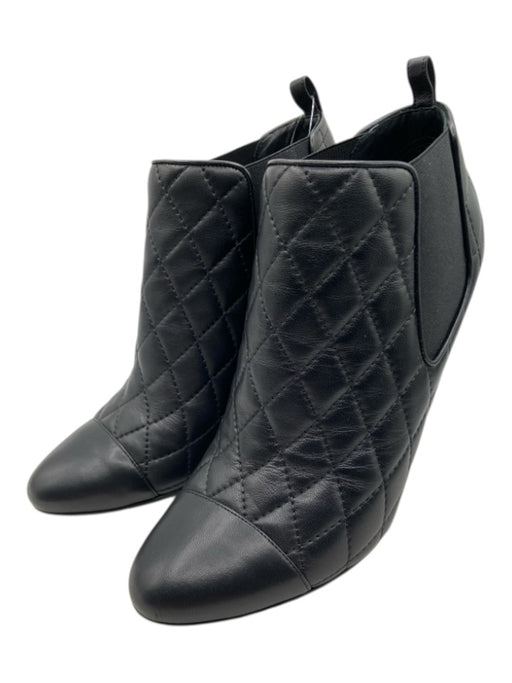 Chanel Shoe Size 37.5 Black Leather Diamond Stitching Silver Detail Pumps Black / 37.5