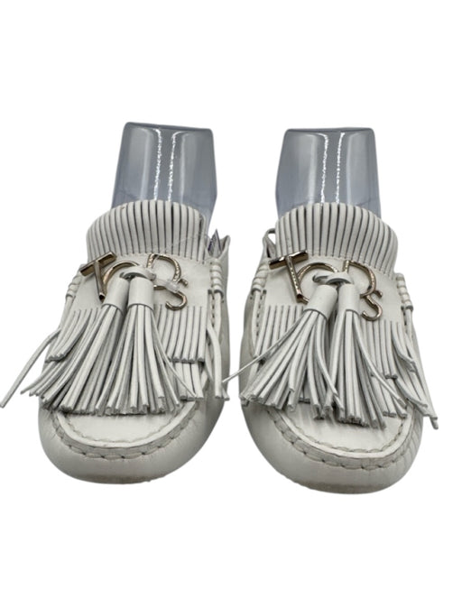 Tods Shoe Size 37 White Leather Silver Hardware Fringe Moccasin Driver Flats White / 37