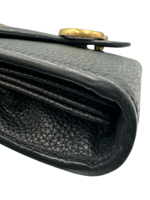 Gucci Black Leather Grained Gold Hardware Crossbody Chain Bag Black / XS