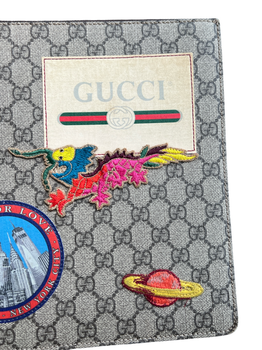 Gucci Brown Canvas & Leather Zip Fly Gucci Monogram Patch Detail Square Bag Brown / M