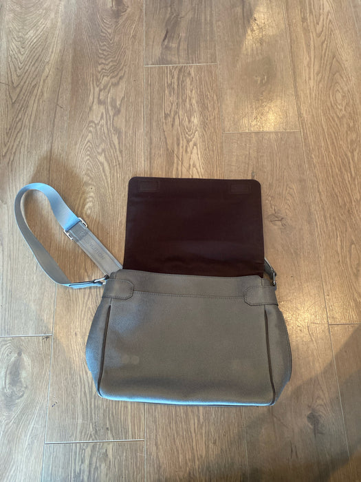 Louis Vuitton Gray Leather Solid Messenger Men's Bag