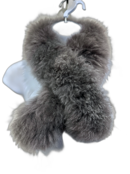 Peruvian Connection Gray Alpaca Fur Loop scarf Gray / One Size