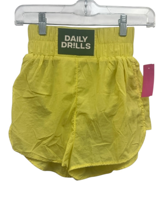 Daily Drills Size XS Yellow Nylon Elastic Waistband Shelf Bra Athletic Set Yellow / XS