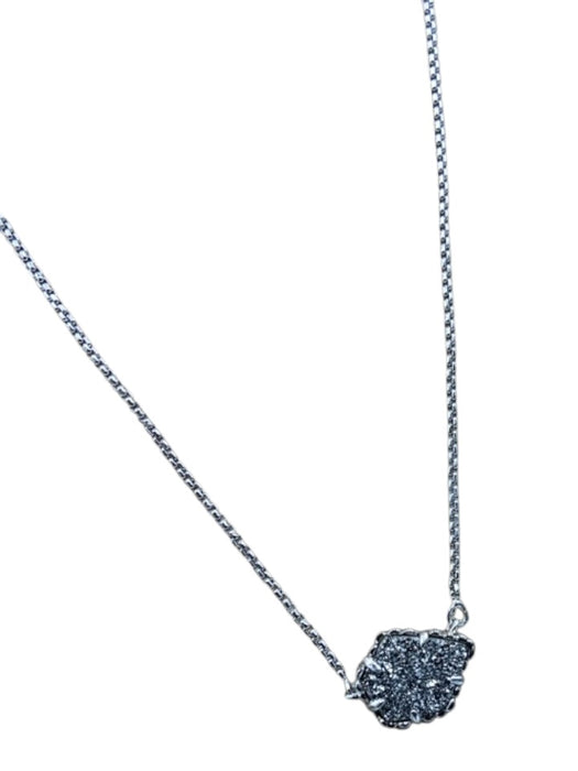 Kendra Scott Silver & Gray Rhodium Plated Stone Pendant Dainty Chain Necklace Silver & Gray