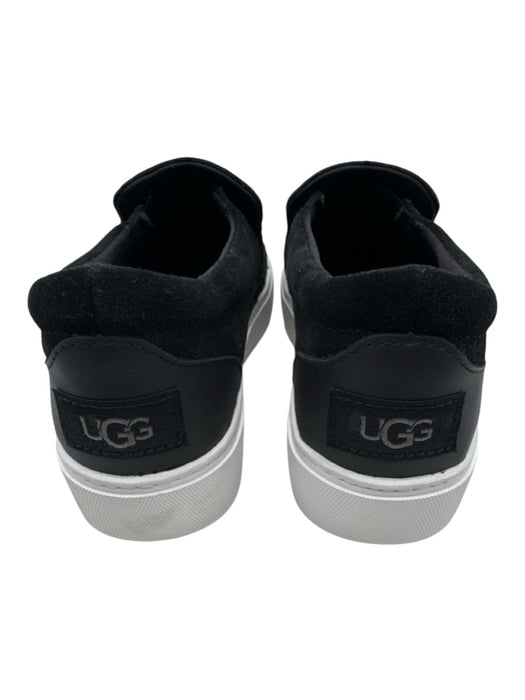 Ugg Shoe Size 6.5 Black & White Suede Upper Round Toe Slip On Platform Sneakers Black & White / 6.5