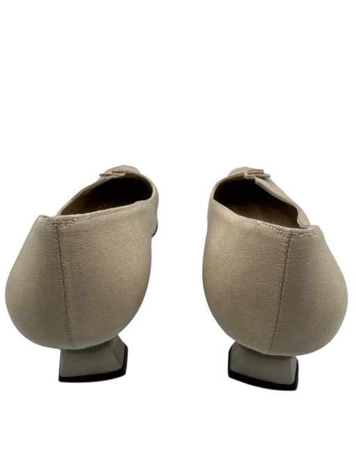 Stuart Weitzman Shoe Size 7.5 Beige Textile Square Toe Kitten Heel Pumps Beige / 7.5