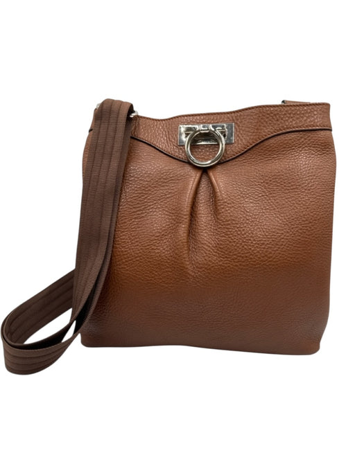 Salvatore Ferragamo Brown Leather Shoulder Strap Shoulder Strap Bag Brown / S/M