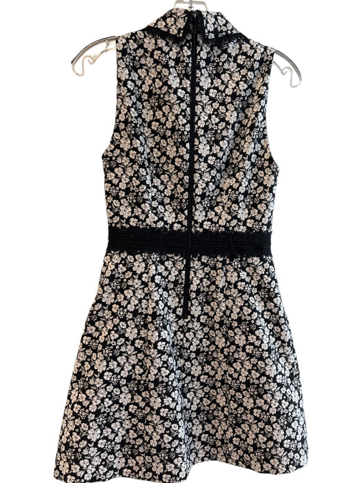 Alice + Olivia Size 2 Black & White Cotton Blend zipper front Point Collar Dress Black & White / 2