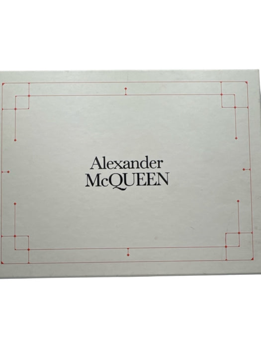 Alexander McQueen Shoe Size 40 White & Black Leather Upper Round Toe Sneakers White & Black / 40