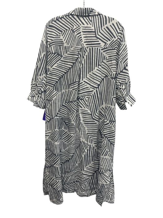 Rosso35 Size 46 White & Navy Blue Linen Geometric Stripe Half Sleeve Dress White & Navy Blue / 46