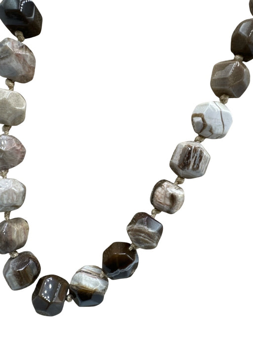 No Brand Brown & Gray Polished Stone Geometric Cut Necklace Brown & Gray