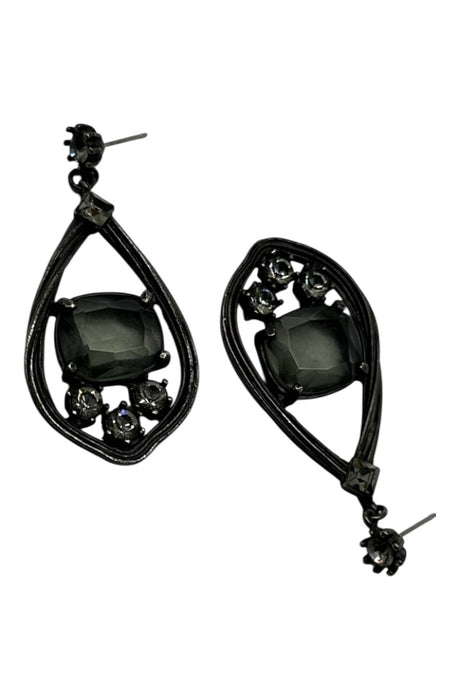 Yosca Gunmetal & Clear Metal Stone pear shape Post Back Cluster Earrings Gunmetal & Clear