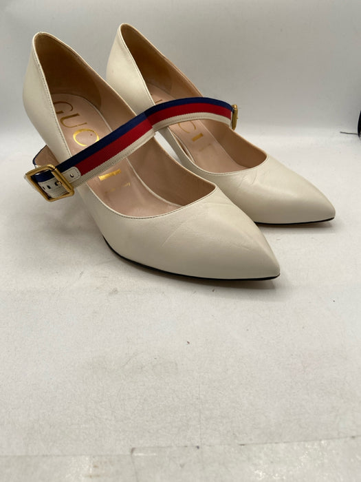 Gucci Shoe Size 39.5 Cream, Red & Blue Leather Pointed Toe Grosgrain Pumps