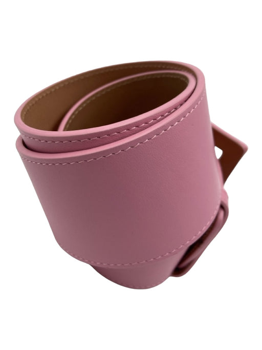 Carolina Herrera Pink Leather Wide Square Buckle Belts Pink / S