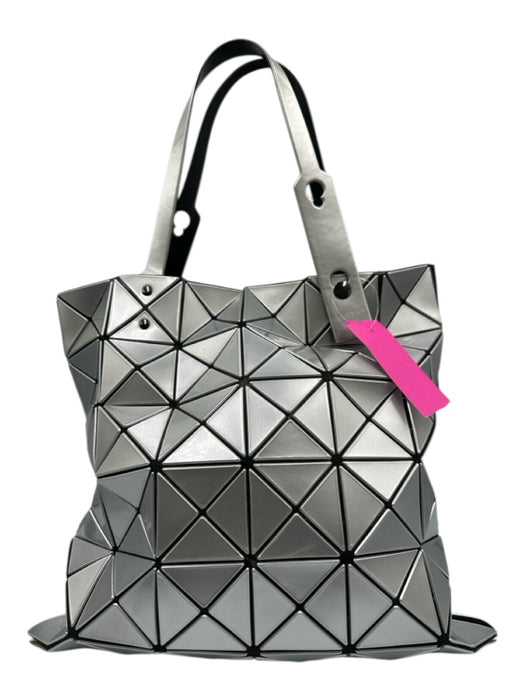 Bao Bao Issey Miyake Silver PVC Shoulder Strap Geometric Folding Bag Silver / M