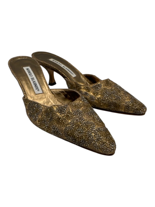 Manolo Blahnik Shoe Size 35 Gold & Silver Leather Pointed Toe Beaded Mule Pumps Gold & Silver / 35