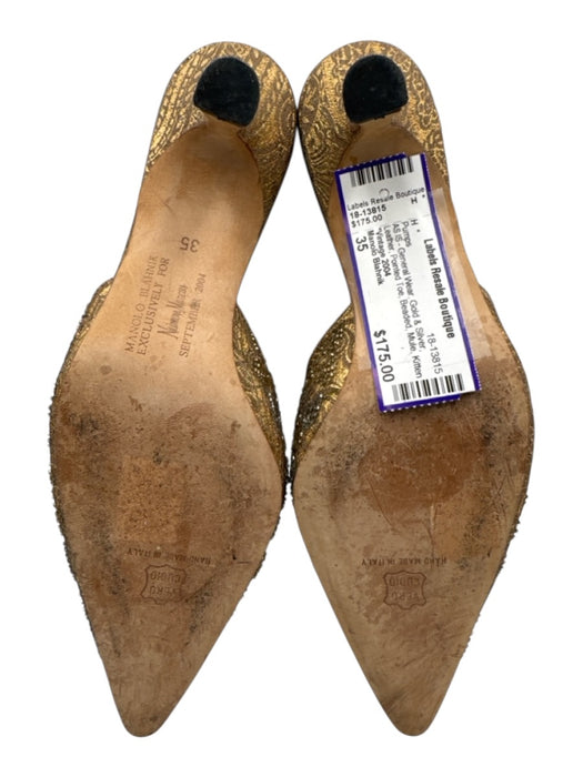 Manolo Blahnik Shoe Size 35 Gold & Silver Leather Pointed Toe Beaded Mule Pumps Gold & Silver / 35