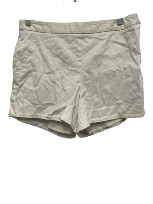 Hunter Bell Size 2 White Polyester Blend Side Zip Decorative Pockets Mini Shorts White / 2