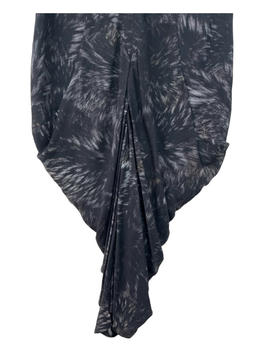 Alexander McQueen Size 42/S Gray Print Viscose Rayon V Neck Abstract Dress Gray Print / 42/S