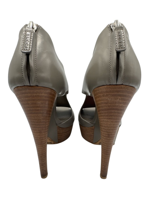Gucci Shoe Size 38 Gray Leather Wooden Sole Platform Sandals Gray / 38