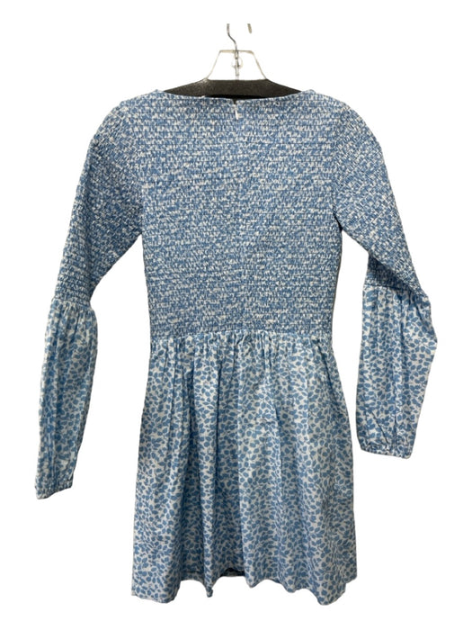 Coco Shop Size XS Blue & White Cotton Floral Smocked Upper Knee length Dress Blue & White / XS