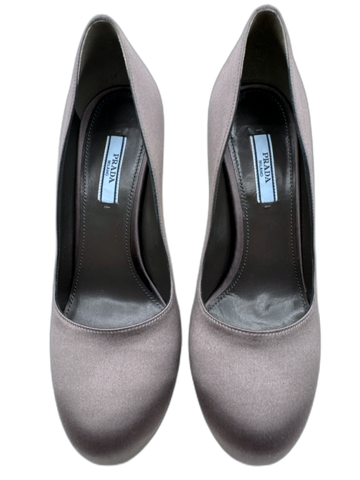 Prada Shoe Size 37.5 Gray & Gold Satin Round Toe Lightning Bolt High Heel Pumps Gray & Gold / 37.5