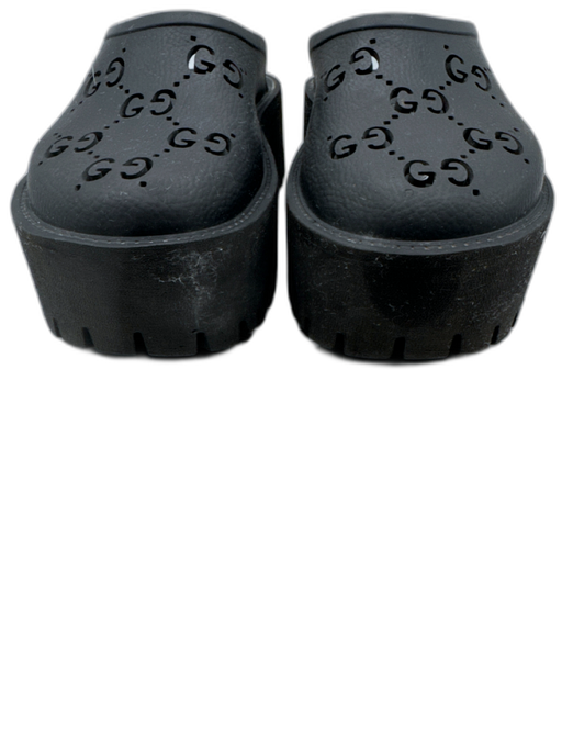 Gucci Shoe Size 35 Black Rubber Monogram Platform Perforated Mules Black / 35