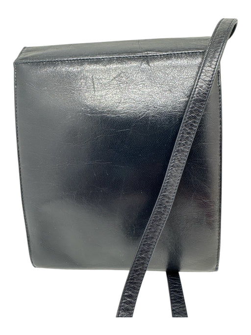 Charles Jourdan Navy Gold hardware Patent leather Button Closure Purse Navy / Small