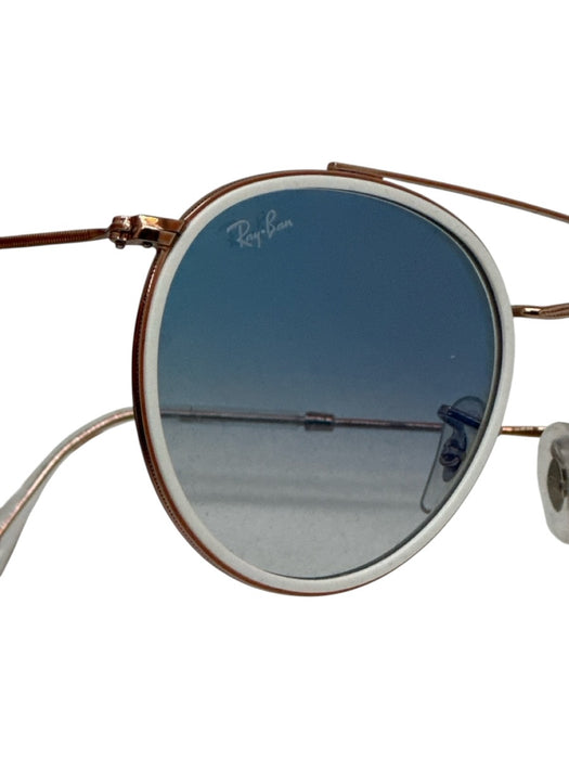 RayBan Gold & White Gold Tone Metal Round Lens Gradient Case Aviator Sunglasses Gold & White