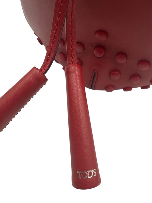 Tod's Cherry Red Leather Rubber Stud Detaill Drawstring Bucket Bag Cherry Red / Small