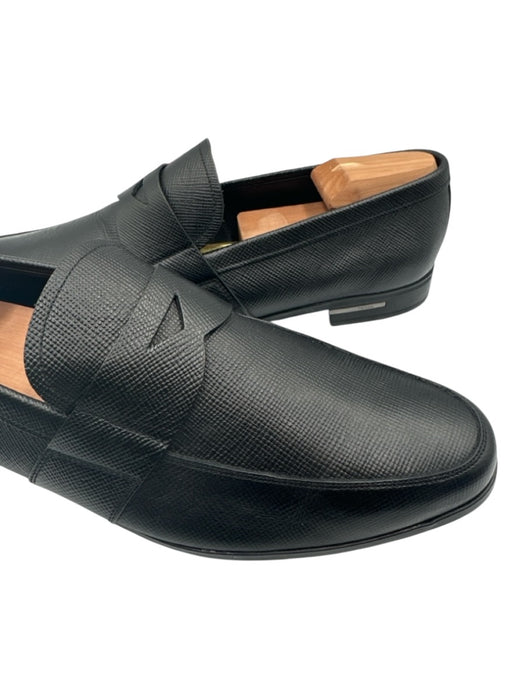 Prada Shoe Size 9 Black Leather Solid Dress Men's Shoes Black / 9