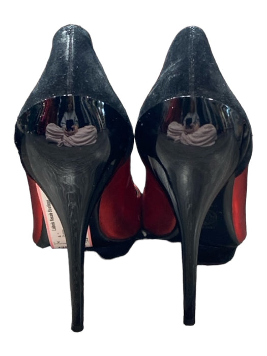 Versace Shoe Size 40 Red & Black Leather & Suede Stiletto color block Pumps Red & Black / 40