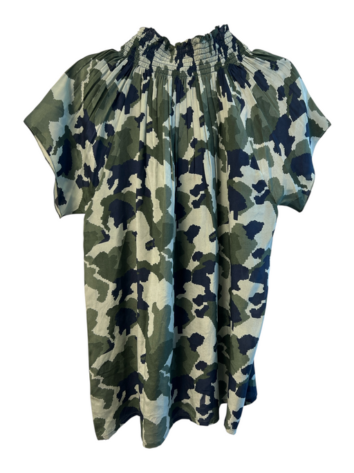 Rungolee Size M Green 100% Silk Army V Neck Short Sleeve Top Green / M