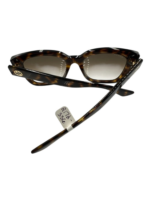 Gucci Brown Acetate Cat Eye Cheetah Sunglasses Brown