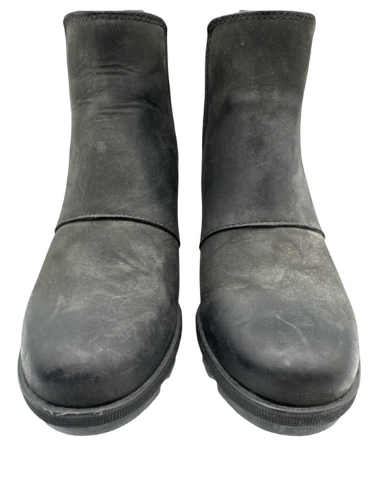 Sorel Shoe Size 8 Black Leather Upper Lug sole Wedge Chelsea Booties Black / 8