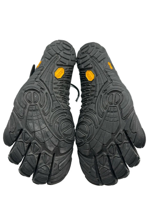 Vibram Shoe Size 9.5 Black Synthetic Solid Toe Detail Men's Shoes